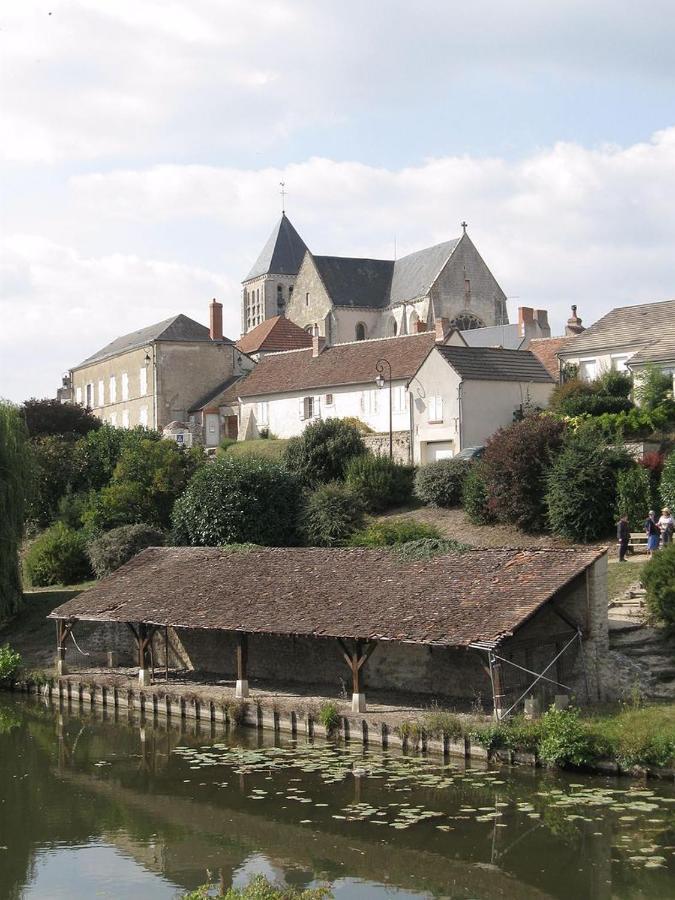 La Bretauche Daire Checy Dış mekan fotoğraf